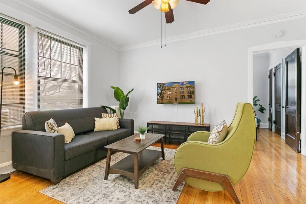 Well-Furnished 1Br Apt In Popular Spot - Belmont J3 Chicago Eksteriør billede