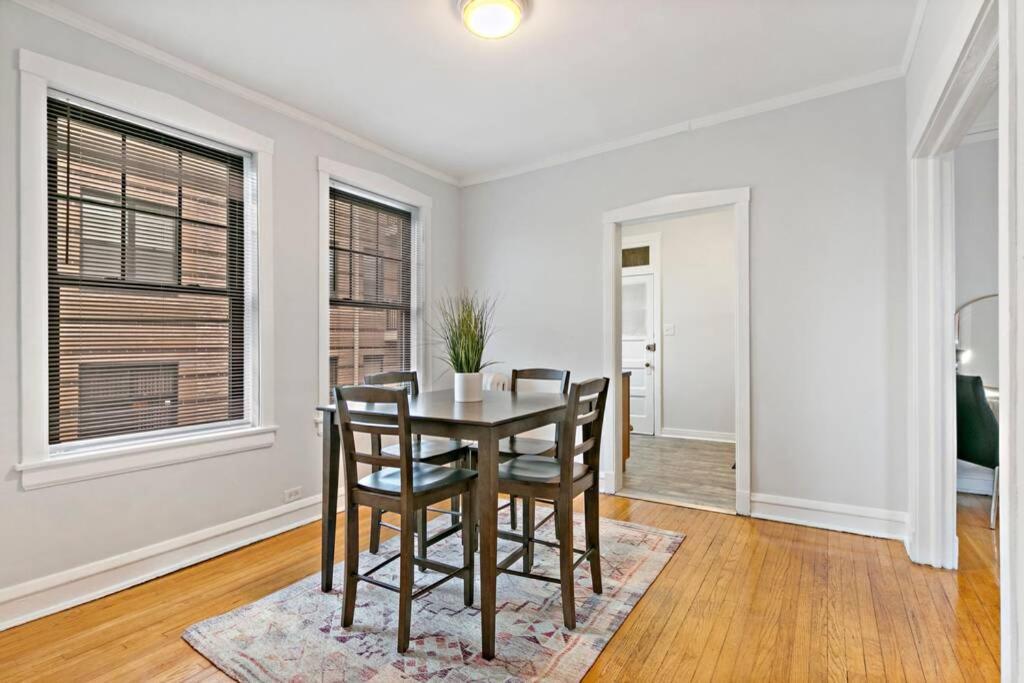 Well-Furnished 1Br Apt In Popular Spot - Belmont J3 Chicago Eksteriør billede