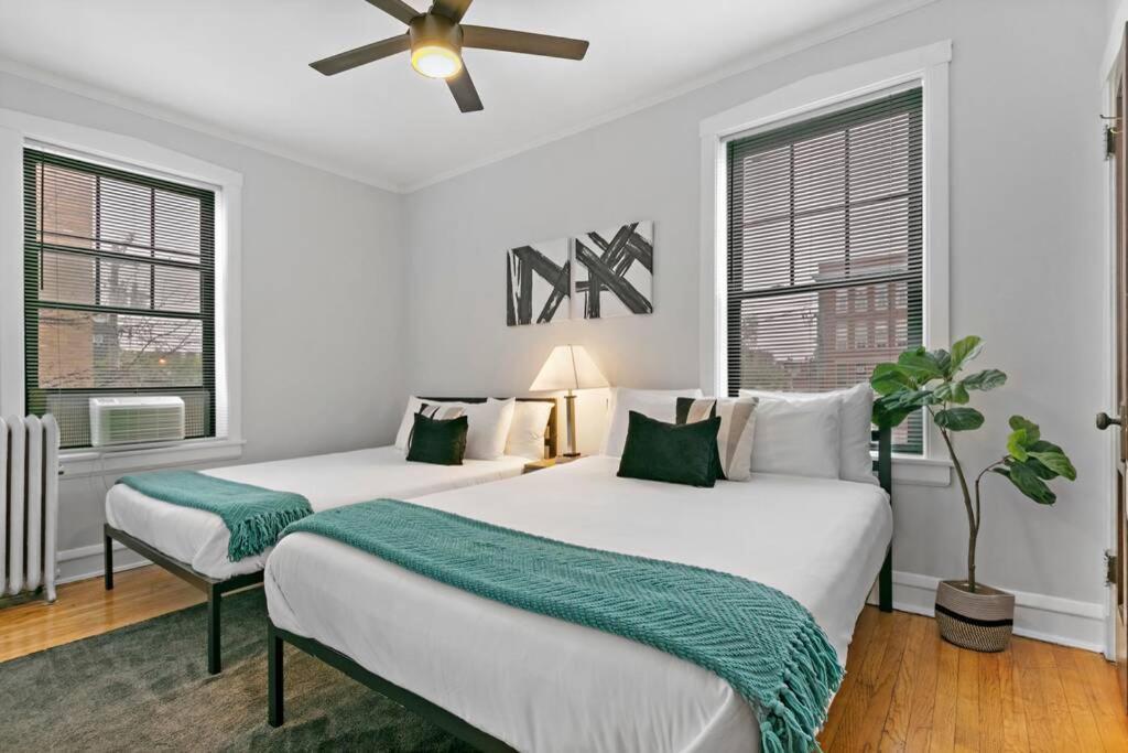 Well-Furnished 1Br Apt In Popular Spot - Belmont J3 Chicago Eksteriør billede