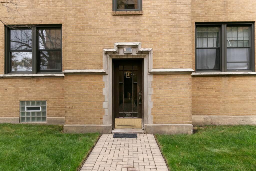Well-Furnished 1Br Apt In Popular Spot - Belmont J3 Chicago Eksteriør billede